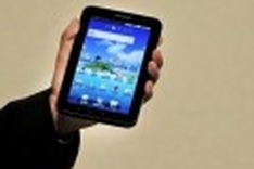 iPad has real Xmas rival in Galaxy tablet