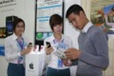 Viettel, Vinaphone order more iPhone 3GS units