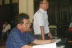 Hanoian fails in traffic police legal dispute