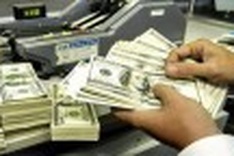 Banks told to raise foreign currency reserves