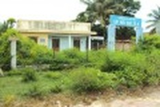 Classroom remains empty 3 years after being built by charity