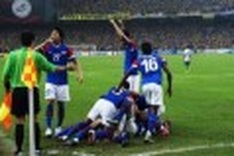 Safee strikes twice as Malaysia take three-goal lead in the first leg final