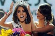 Mexican beauty crowned Miss Universe