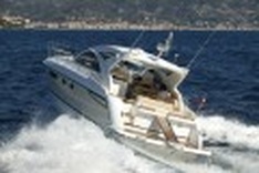 Fairline sends Targa 44 to Vietnam