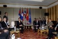 PM Dung arrives Thailand for MRC Summit
