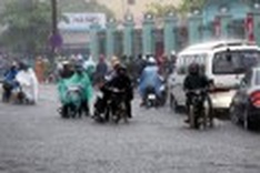 Hanoi prepared to handle floods during celebrations