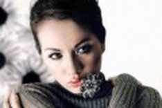 Sued supermodel recognised as single in asset case