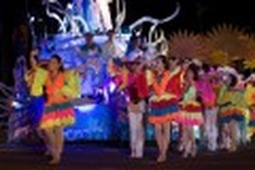 Nha Trang kicks off street carnival