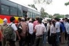 A bus is hard to catch in the capital