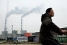China orders 2,000 firms to shut outdated plants