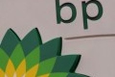 BP braces for huge annual loss after oil spill crisis
