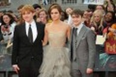 Stars gather for Potter's final world premiere