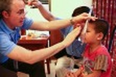American journalism students travel to Vietnam