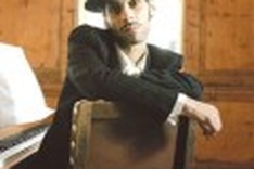 French musician offers eclectic Hanoian evening