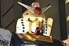 Japan's Gundam robot crushes Chinese lookalike