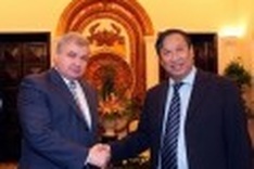 Vietnam, Russia underscore strategic dialogue