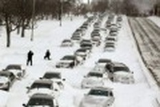 US digs out from epic winter storm