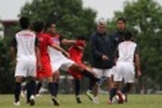 Vietnam set sights on SEA Games final
