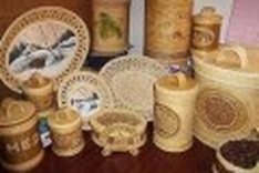 Handicrafts under pressure