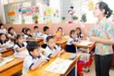 HCM City primary schools face dire English teacher shortage