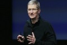 One million Apple shares for new CEO Tim Cook