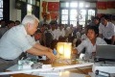 Light shed on poor-quality bulbs