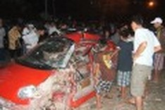 Two killed, 26 injured as train ploughs into six cars