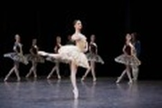 French ballet stars to perform in Hanoi