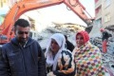 Desperate hunt for survivors after Turkey quake