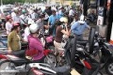 Vietnam seeks proper price regulations for petrol