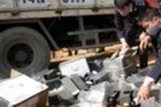 Contraband alcohol floods Tet market