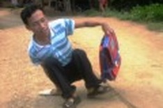 Disabled overcomes great adversity to study