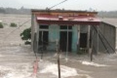 Tropical storm takes its toll on Vietnam