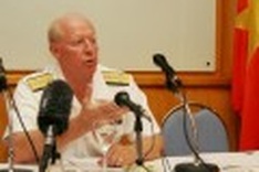 U.S, Vietnam tighten military relationship