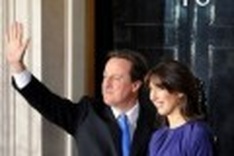 Cameron finally British PM after cliffhanger polls
