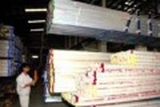 FDI disbursements hit peak
