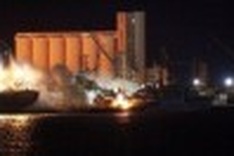 NATO hits 8 Kadhafi ships as Obama predicts demise