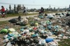 Rural areas in Thua Thien Hue seriously polluted by waste