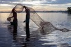 Mekong floodwaters rise rapidly