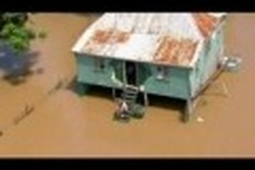Australia floods cause "catastrophic" damage