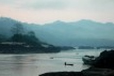 Consultants on Lao Mekong dam project fall short