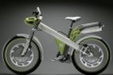 Couple traverse globe by solar powered bikes