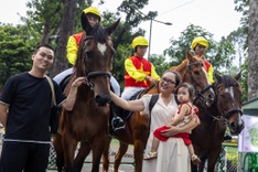 Real horses parade at Ho Chi Minh City Spring Flower Festival