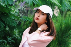 Vietnamese French woman reunites with mother after 29 years