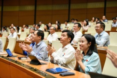 Vietnam cuts fuel taxes to zero from April 16