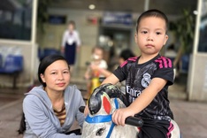 Deaf couple seek USD 13,500 to save son’s hearing