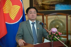 Tay Ninh promotes investment in Belgium, awards USD 100 m dairy project