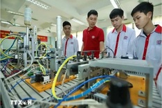 Experts gather to chart course for Vietnam’s 2045 high-income status