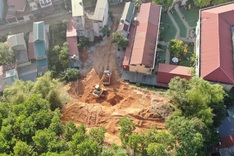 Residents in Yen Bai's landslide-hit areas struggle with dust pollution