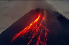 Indonesia volcano erupts again after killing nine day earlier